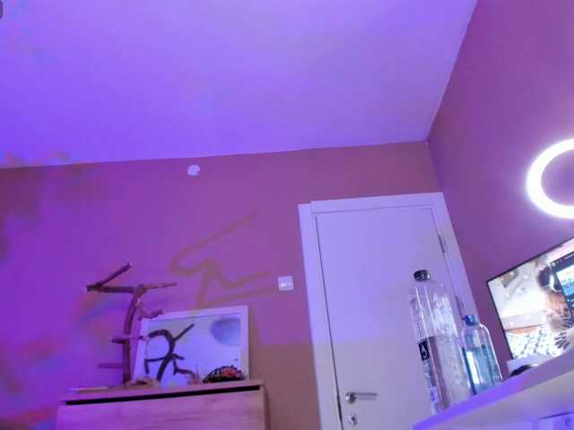 kaylalaine1