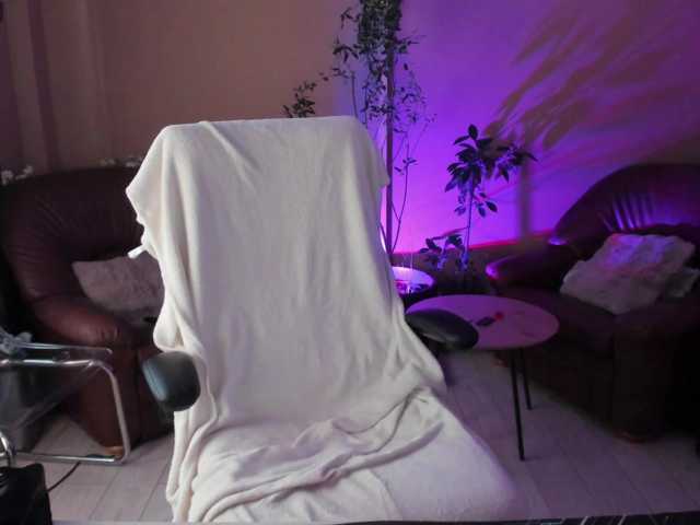 kaylalaine1 live cam on BongaCams