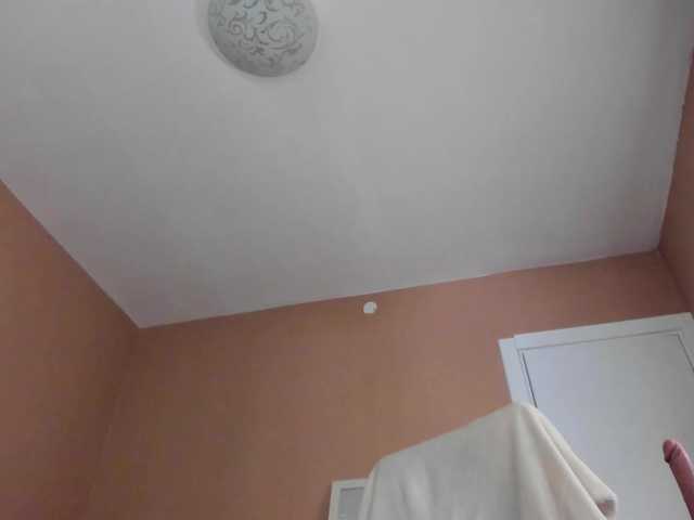 kaylalaine1 live cam