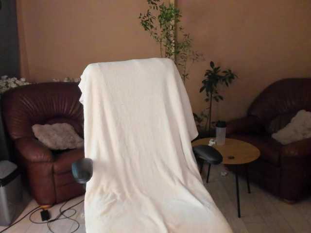 kaylalaine1 live cam on BongaCams