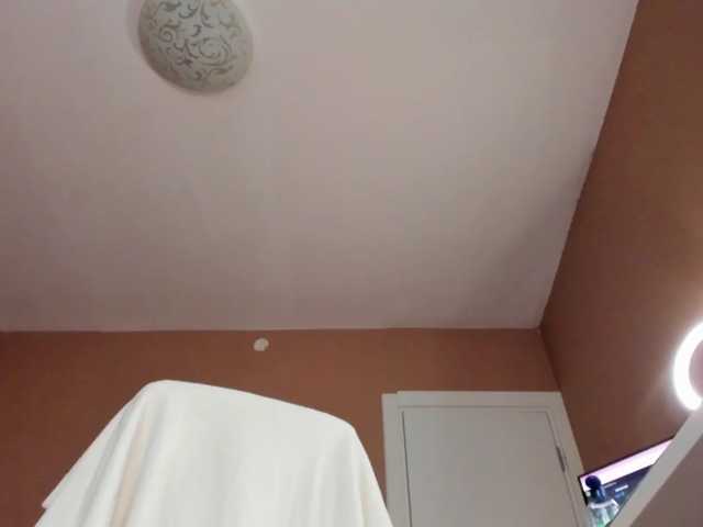 kaylalaine1 live cam on BongaCams