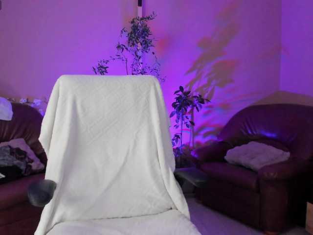 kaylalaine1 live cam on BongaCams