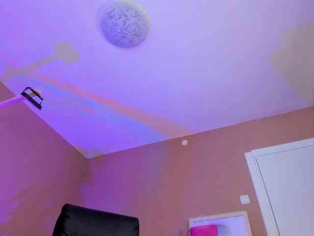 kaylalaine1 webcam