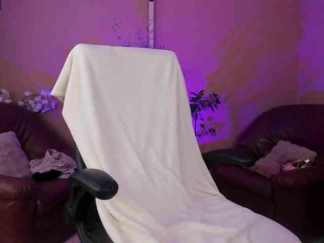 kaylalaine1 webcam