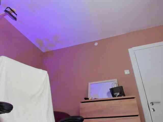 kaylalaine1