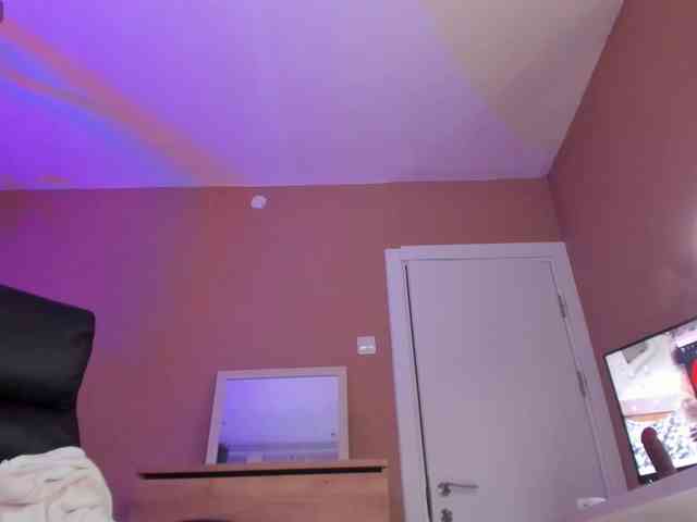 kaylalaine1 webcam