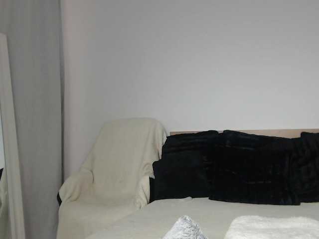 ArtLove13 live cam on BongaCams