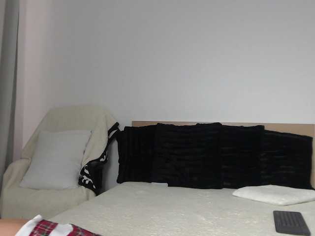 ArtLove13's BongaCams show and profile