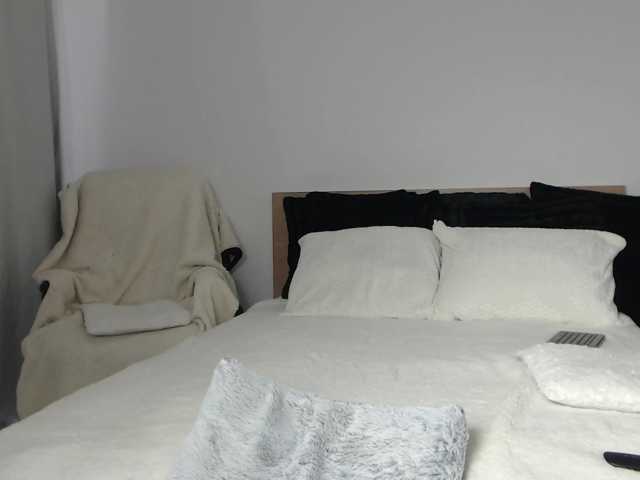 ArtLove13 live cam on BongaCams