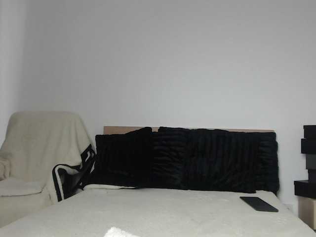 Sex chat gratuit in direct cu ArtLove13 pe BongaCams