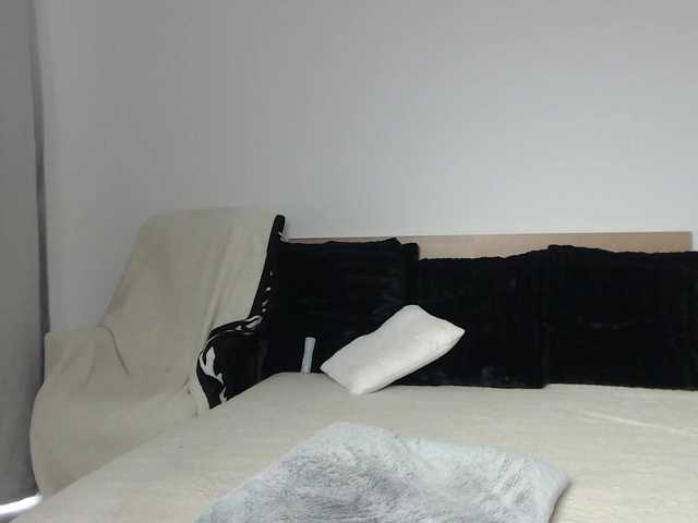 ArtLove13 live cam on BongaCams