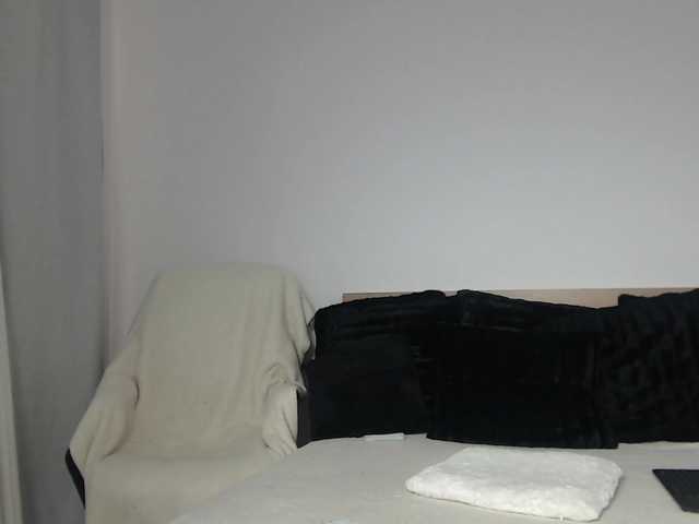 ArtLove13 live cam on BongaCams