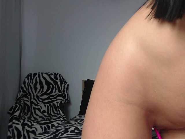 ArtLove13 live webcam show