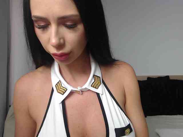 ArtLove13 webcam