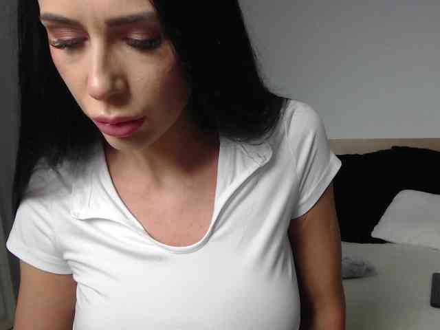 ArtLove13 webcam