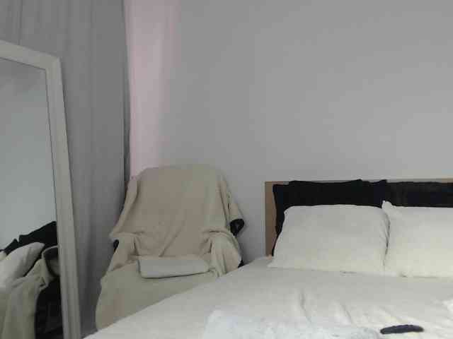 ArtLove13 webcam