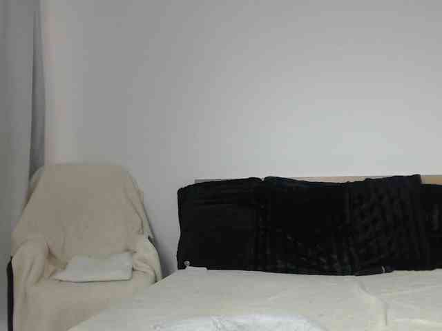 ArtLove13 webcam