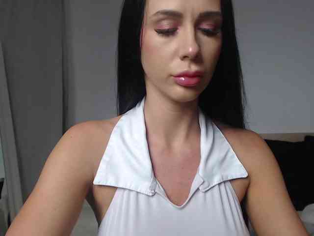 ArtLove13 webcam