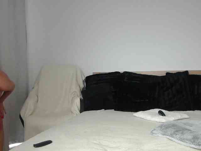 ArtLove13 webcam