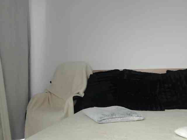 ArtLove13 webcam