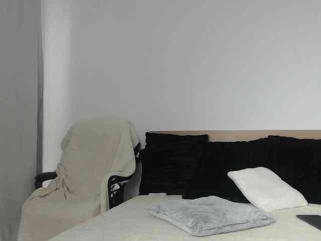 ArtLove13 webcam