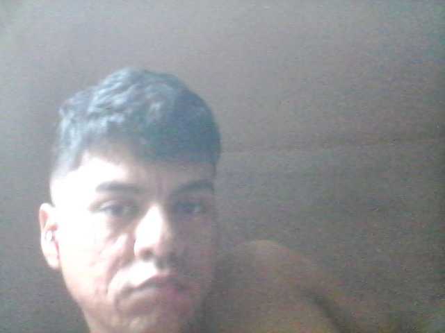 Luishairy25