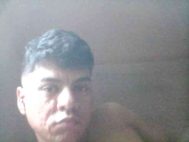 Luishairy25