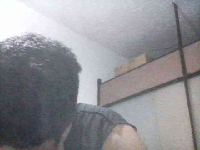 Luishairy25
