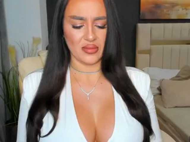 SoniaRey live cam on BongaCams