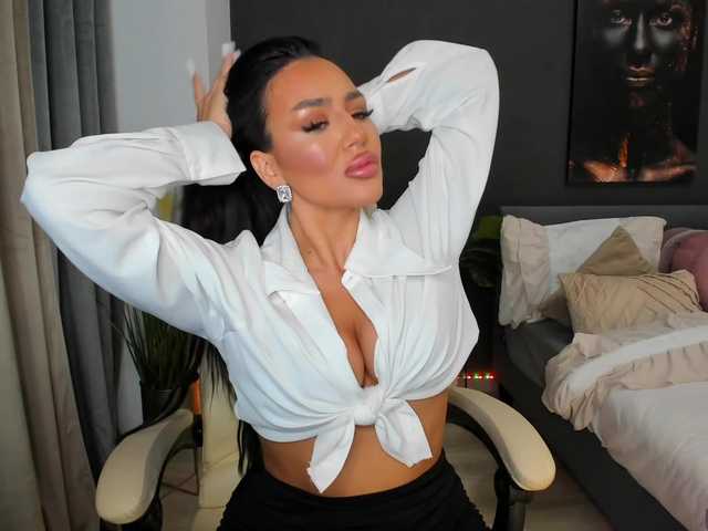 SoniaRey Live Cam on BongaCams