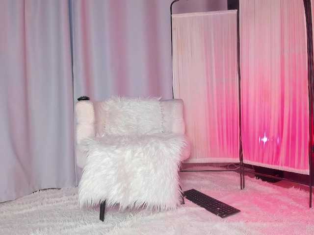 IrenePearcy live webcam show