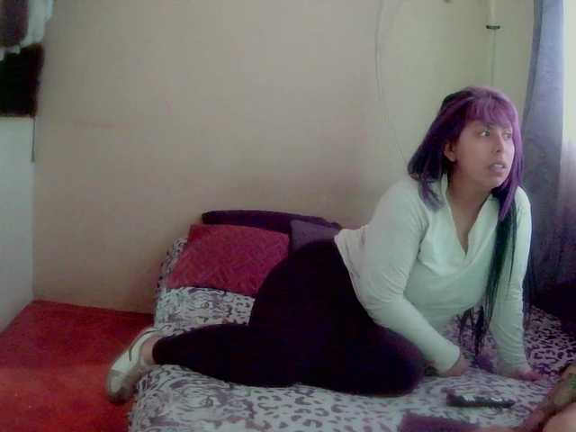 lia-sex-leo live cam on BongaCams