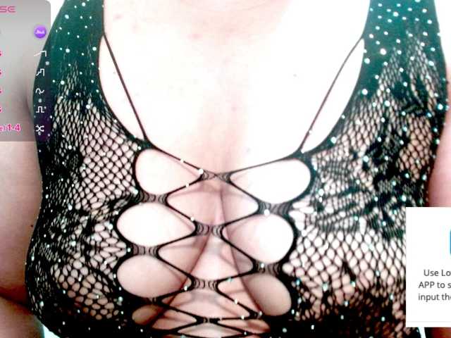 KaillyPariss live cam preview