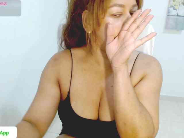 KaillyPariss webcam