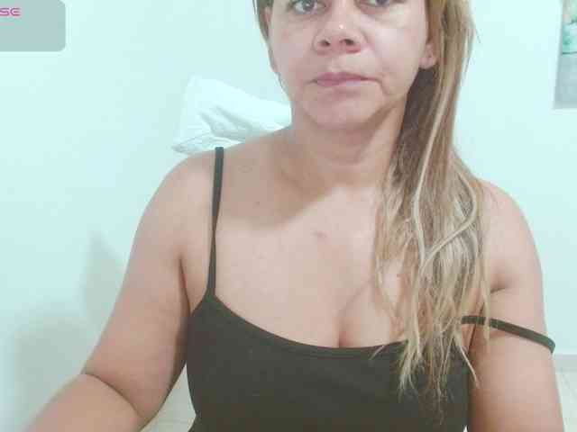 KaillyPariss webcam