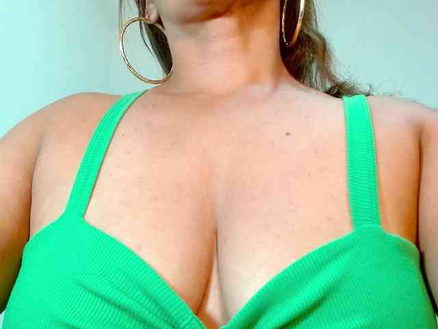 KaillyPariss webcam