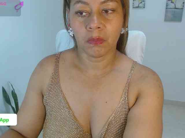 KaillyPariss webcam