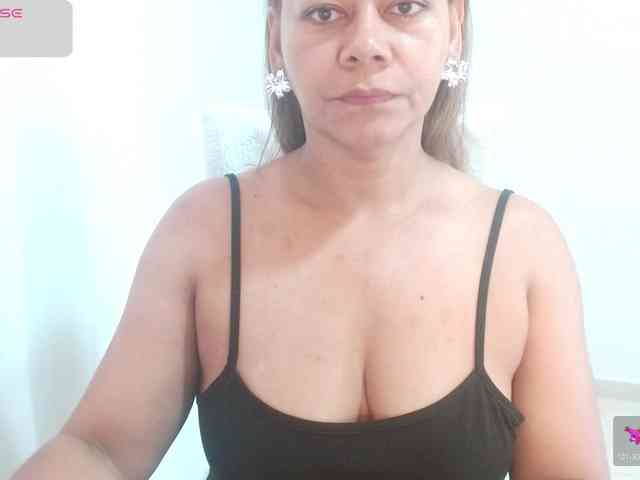 KaillyPariss webcam