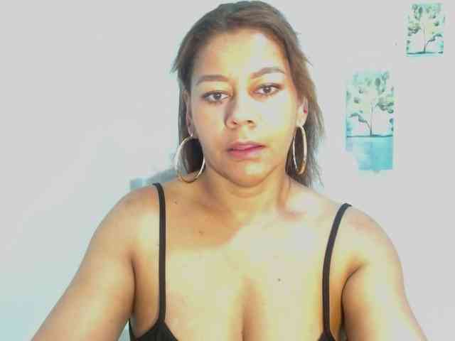 KaillyPariss webcam