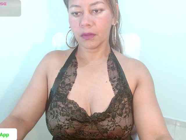 KaillyPariss webcam