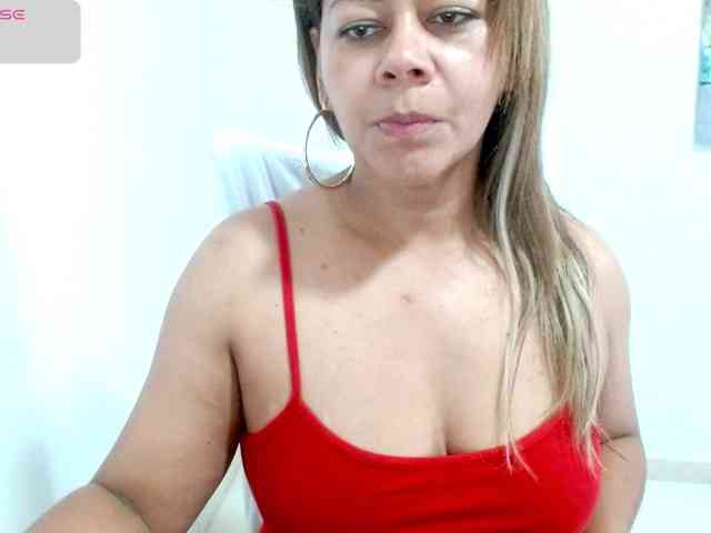 KaillyPariss webcam