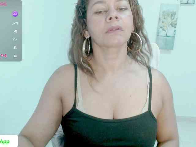 KaillyPariss webcam
