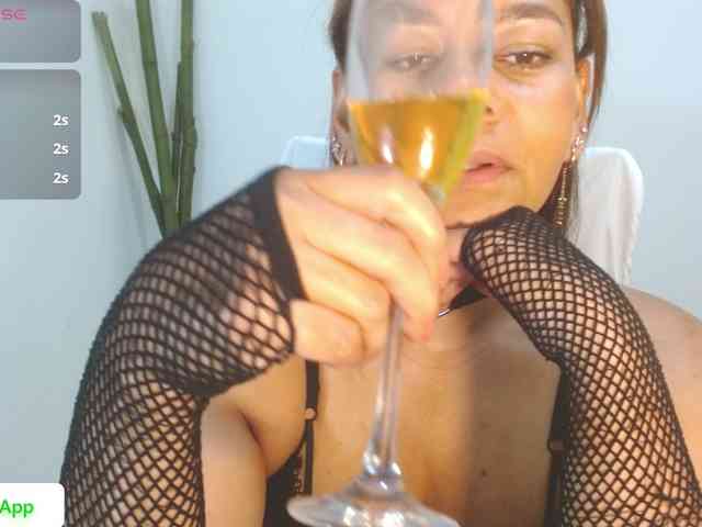 KaillyPariss webcam