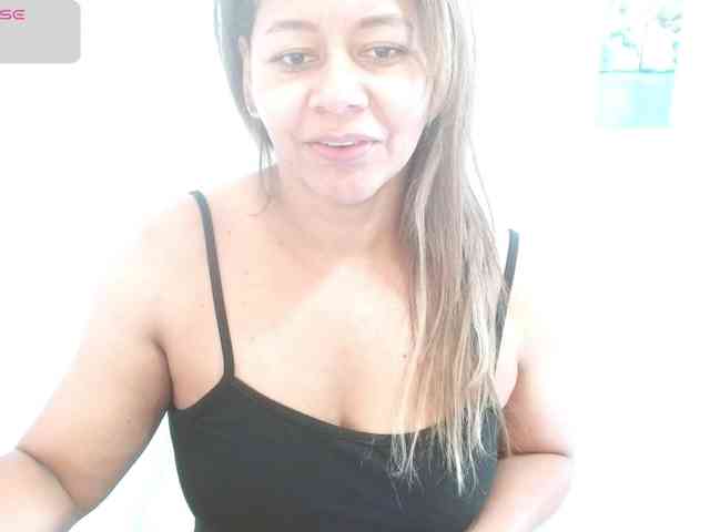 KaillyPariss webcam