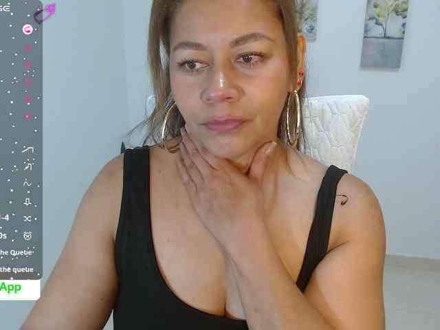 KaillyPariss webcam