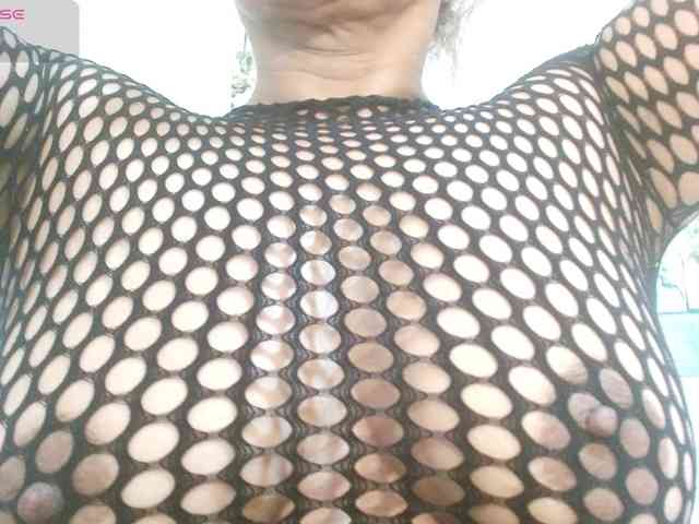 KaillyPariss webcam