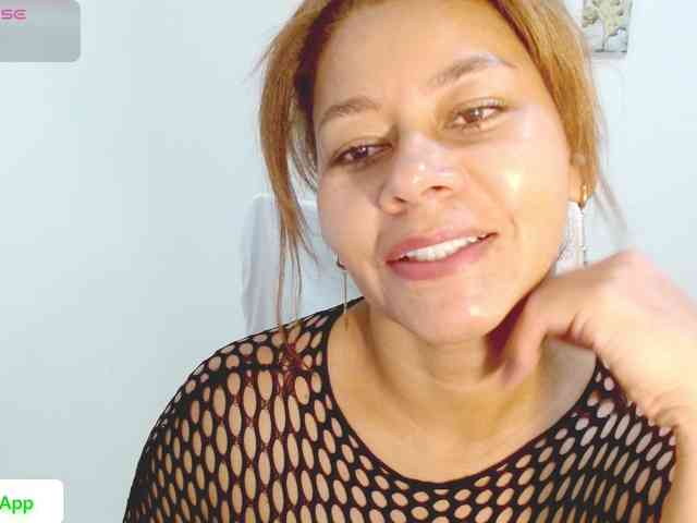 KaillyPariss webcam