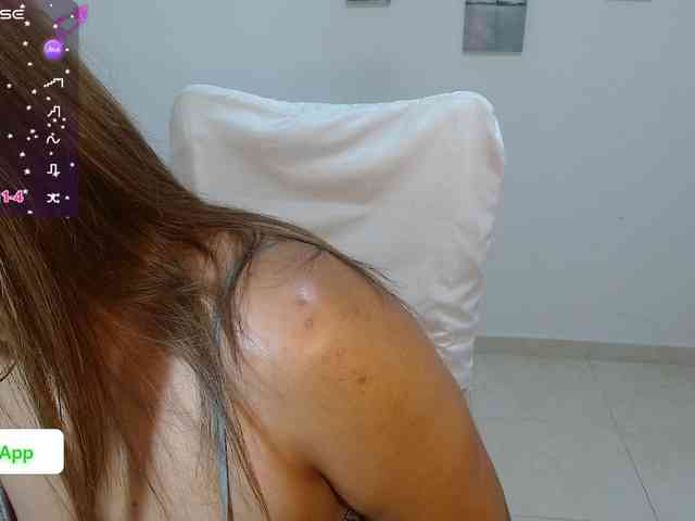 KaillyPariss webcam