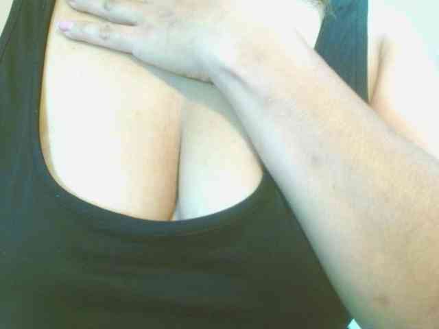 KaillyPariss webcam