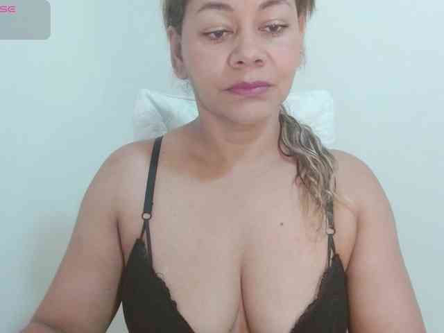 KaillyPariss webcam